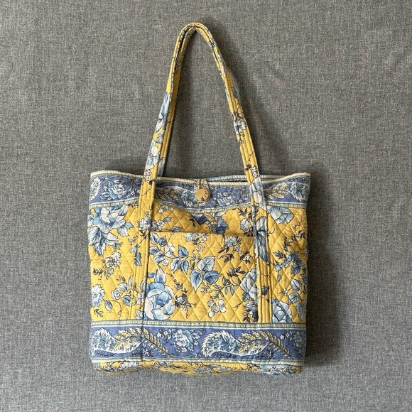 Quilted Keepers Handbags - Quilted Keepers Bucket Tote Bag Quilted Yellow & Blue Floral